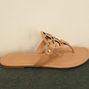 Brand new tory Burch miller Color is makeup